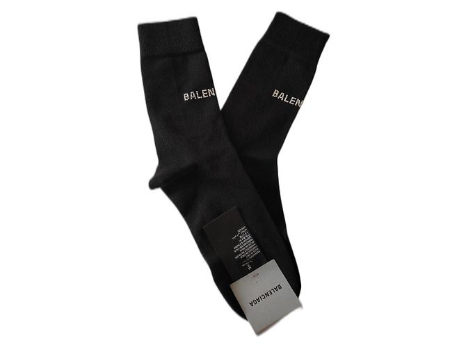 BALENCIAGA CALZE DA DONNA IN NERO.