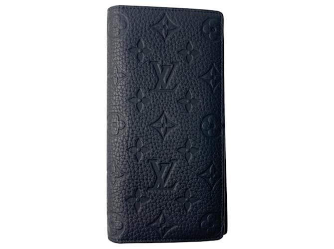 Louis Vuitton Men's Portefeuille Brazza Taurillon Monogram Long Wallet Black Leather  ref.2535522