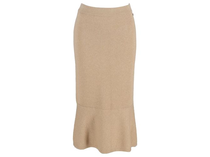 Timeless Saia midi godê Chanel em cashmere dourado