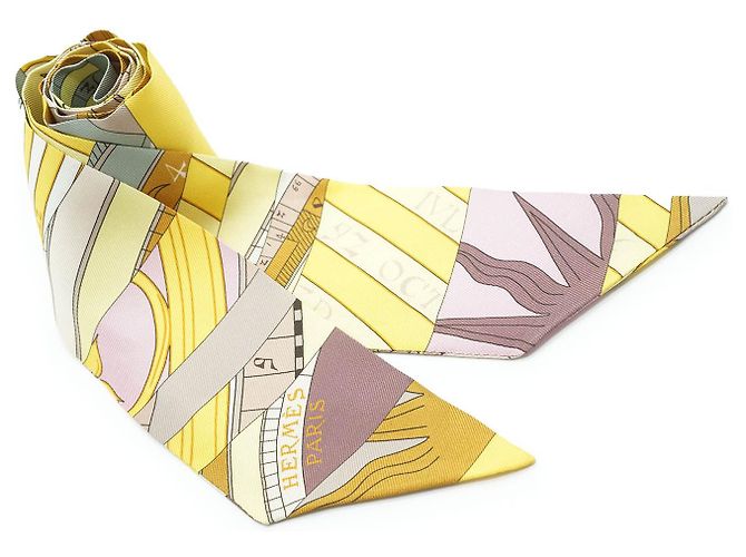 Hermès Astrologia Nova Seda Twilly Multicor