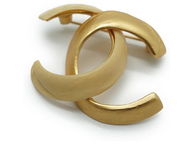 Chanel Spilla GP in oro avorio CC D'oro
