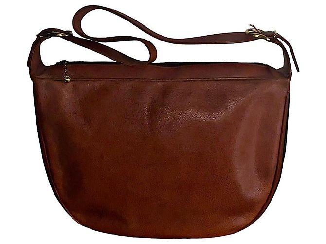 Bolsa de ombro Gucci em couro de bezerro marrom
