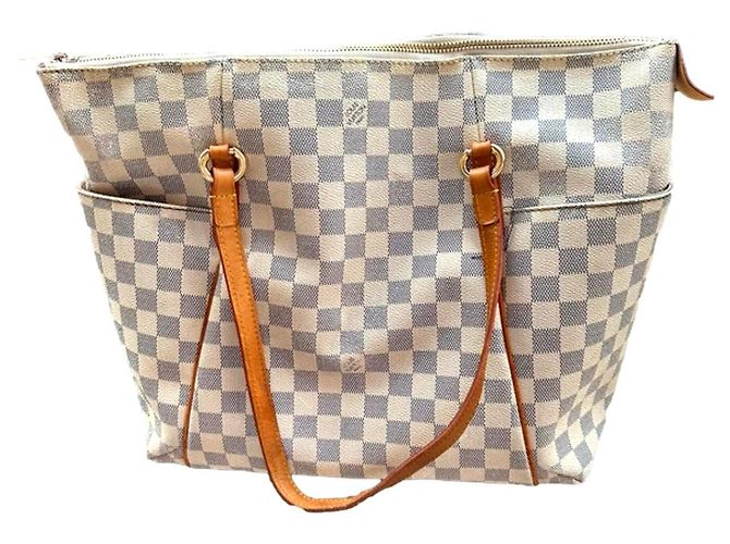 Louis Vuitton Totally MM Blanc Bleu