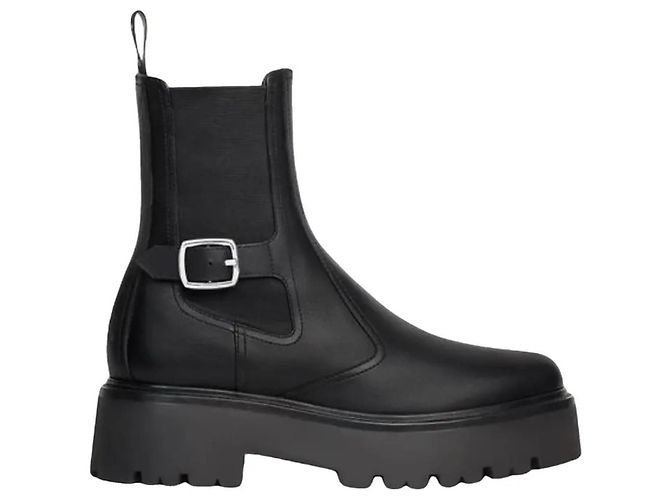 Céline Bulky Chelsea Boots Black Leather