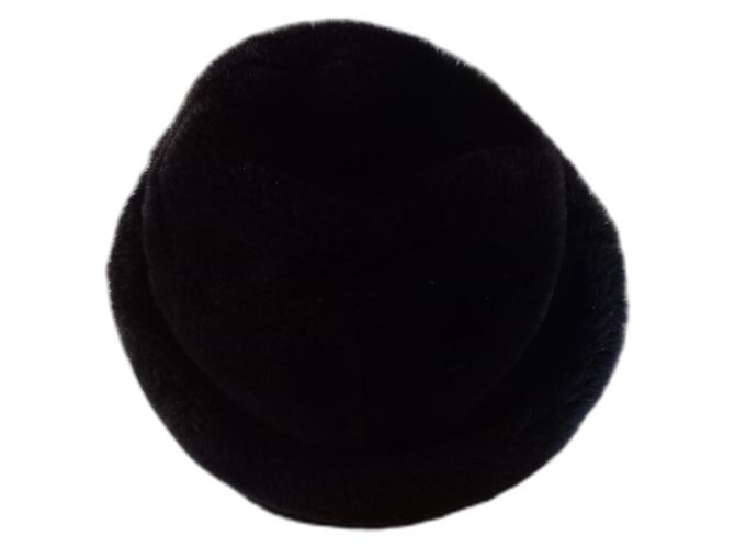 Autre Marque Black Fur Hat