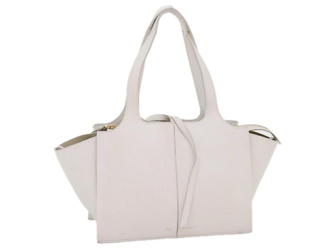 Céline Celine Tri-Fold de piel de ternera granulada Medium Blanco