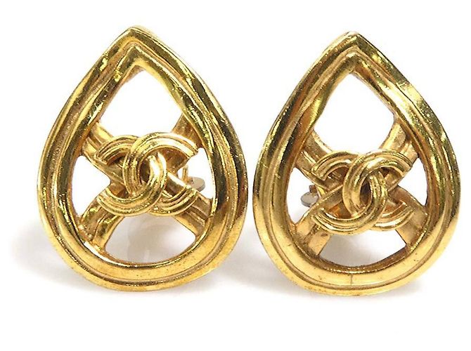 Chanel Coco Mark Metall Gold Clip Ohrringe Golden