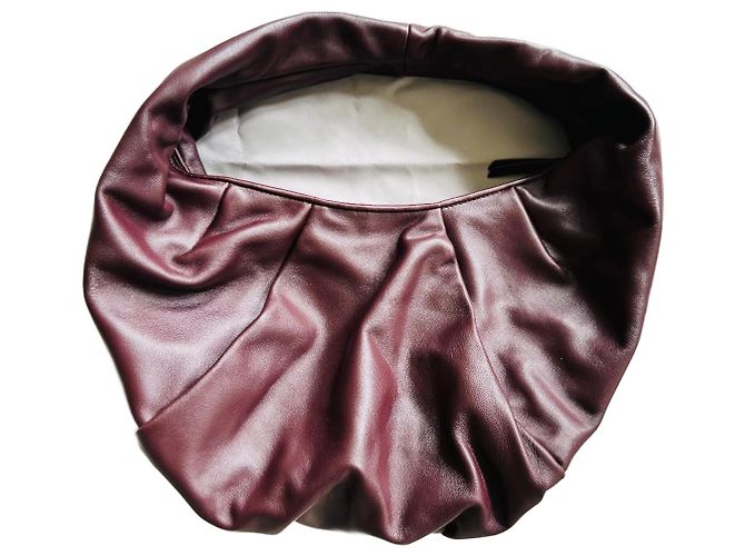 Autre Marque Bolso hobo Les Visionnaires Greta de cuero rojo oscuro
