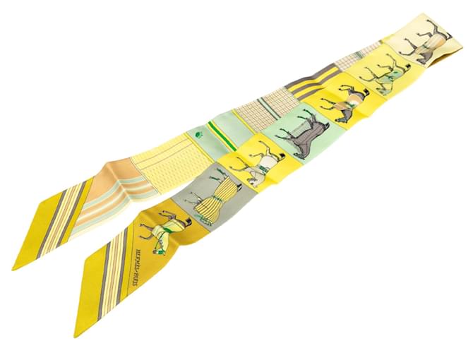 Hermès Yellow Couvertures Nouvelles Silk Twilly Scarf Cloth  ref.2552410