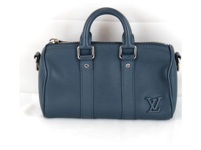 Bolsa de Ombro Keepall XS Aerogram da Louis Vuitton Azul