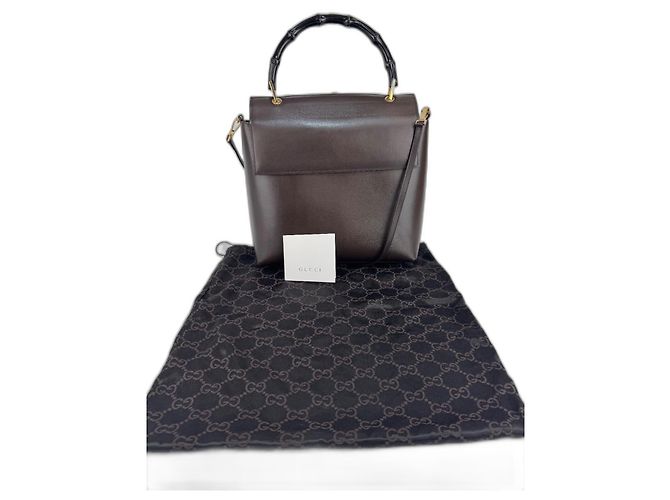 Bolsa de ombro/mão Gucci em couro marrom 282