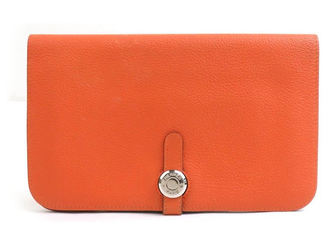 Cartera larga de cuero Dogon GM de Hermès en naranja