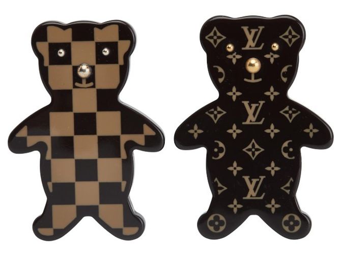 Conjunto de broche Nounur Teddy Bear Monogram Damier Louis Vuitton Castaño Beige