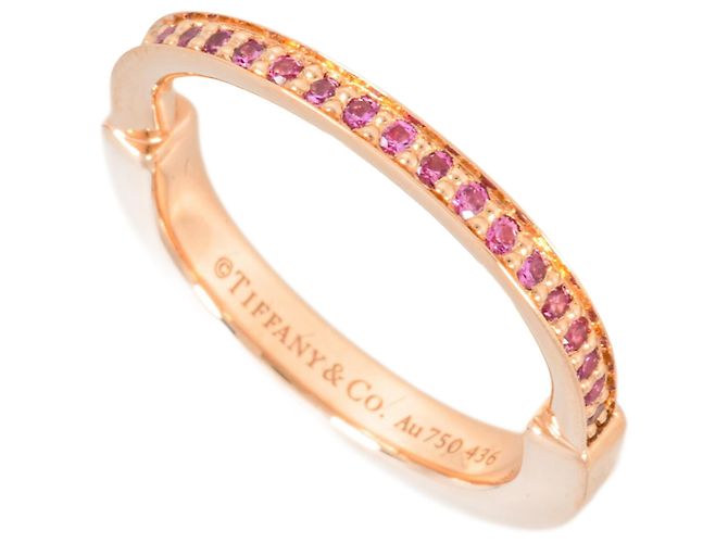 Anello in oro rosa con zaffiro Tiffany & Co.