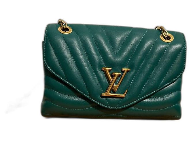 Louis Vuitton New Wave MM Vert