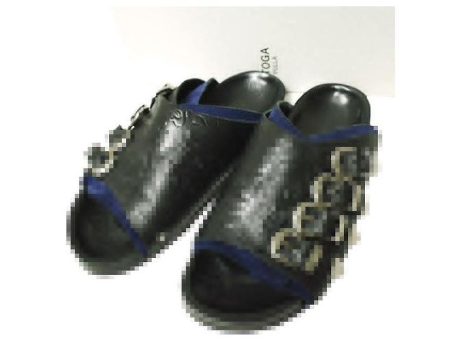 Autre Marque Sandalia de cuero con hebilla de metal grabada TOGA PULLA Negro Azul marino