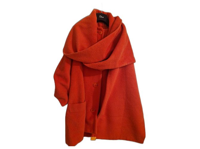 Céline Winterjacke, Mäntel