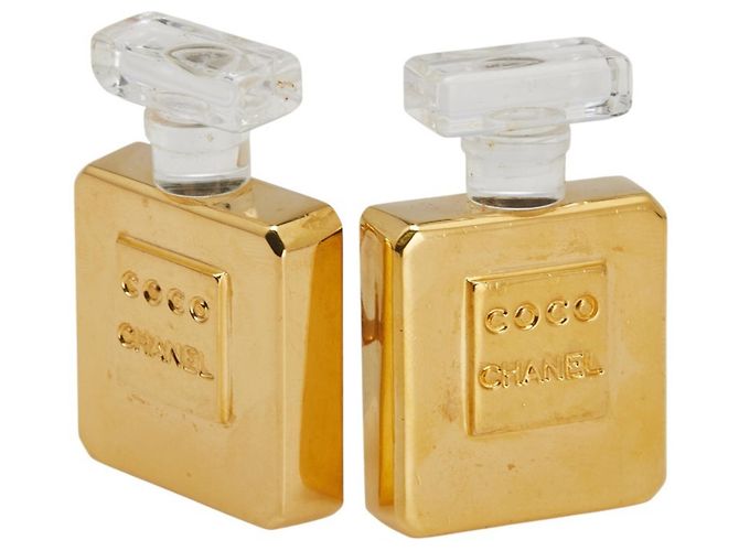 Orecchini a clip chiari e dorati di Chanel D'oro