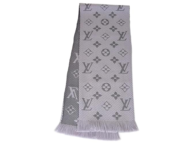 Louis Vuitton Pearl Grey Monogram Wool Logomania Scarf  ref.2558766