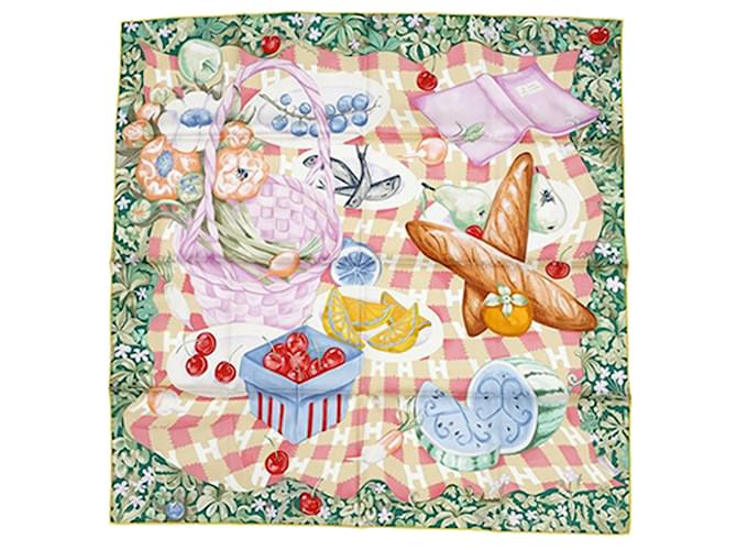 Hermès Green Un Carre sur L Herbe Silk Scarf 90 Cloth  ref.2561848