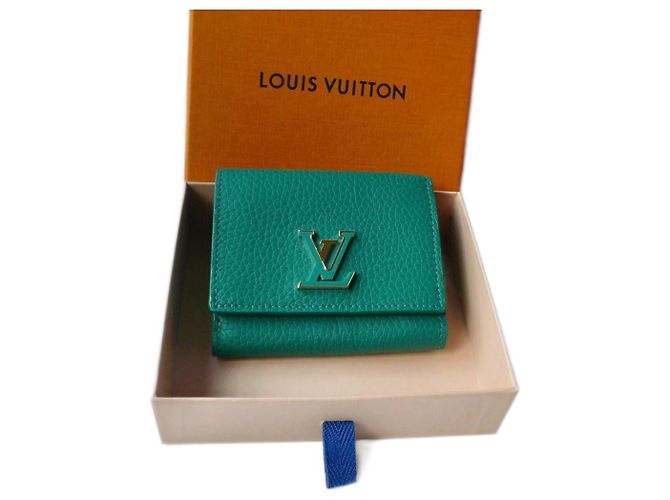 LOUIS VUITTON Cartera TINY NUEVA Verde / Cartera Tiny M12407 