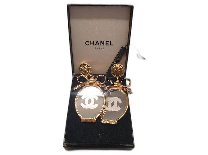 Orecchini a specchio con logo Chanel D'oro 