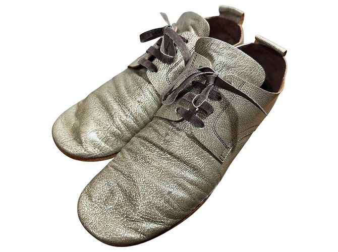 Autre Marque Chaussures en cuir à lacets eb.a.gos Doré