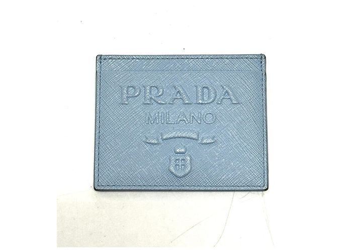 Saffiano Prada Hellblauer Reisepasshalter