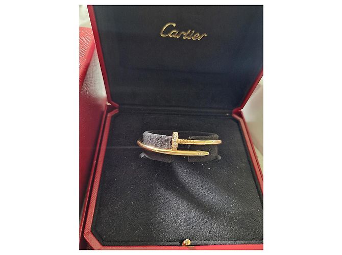 Cartier Braclet Juste un clou classic,diamonds . Amarillo
