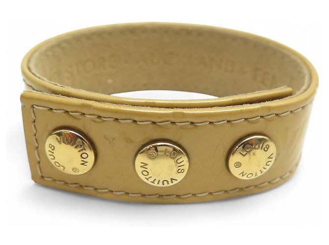 BISUTERÍA LOUIS VUITTON VIP LV CUP AUCKLAND 2001 CUERO MONOGRAMA LACADO BEIGE