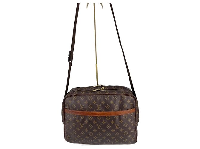 Borsa messenger GM Louis Vuitton in pelle marrone 290