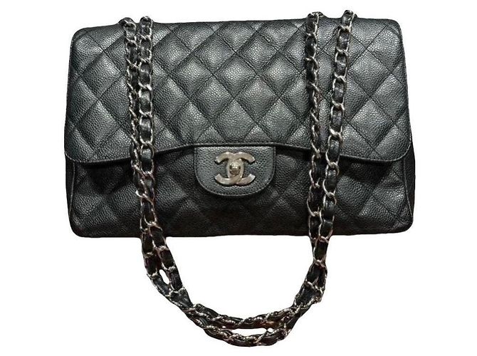 Chanel Classique Intemporel Noir