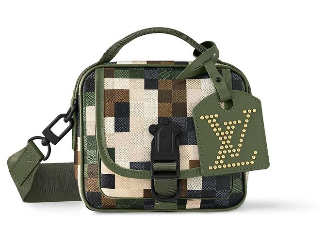 Louis Vuitton LV Quest Messenger nouveau Vert