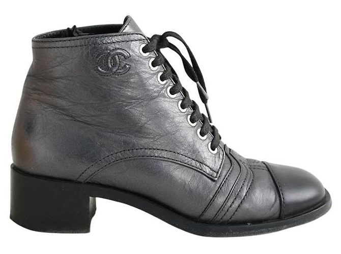 Chanel Graue Leder Schnürschuhe