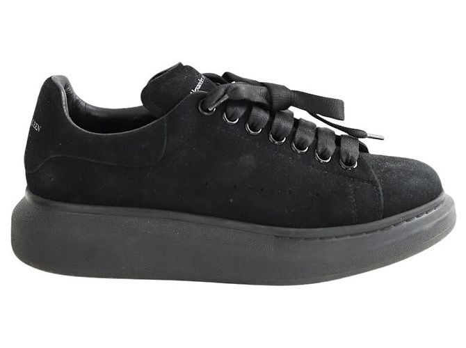 Alexander Mcqueen Schwarze Sneaker aus Wildleder