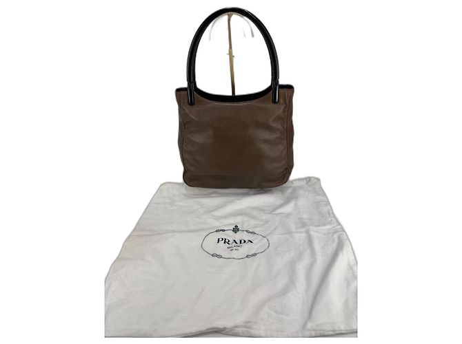 Borsa a spalla PRADA in pelle marrone 301