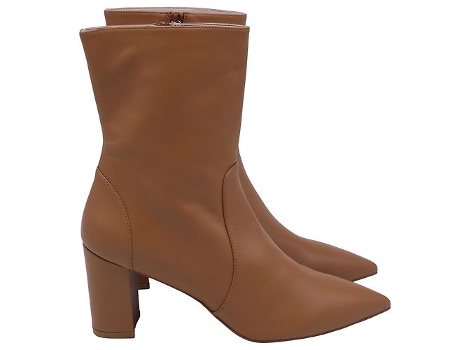 Botines de punta Renegade en cuero marrón de Stuart Weitzman Castaño Roja