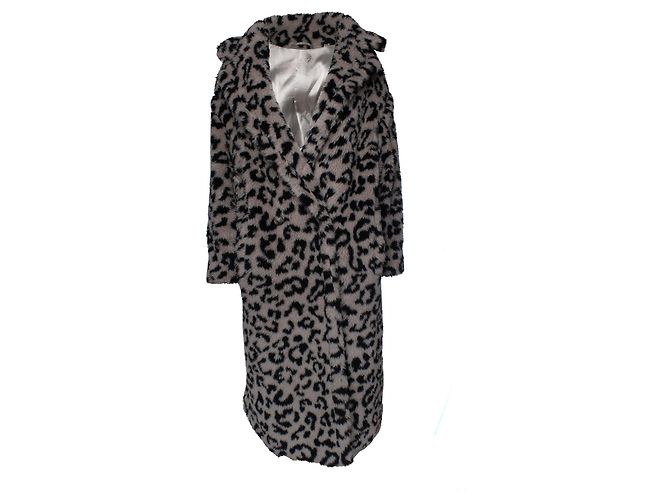 Max Mara, Leopard printed teddy coat Brown