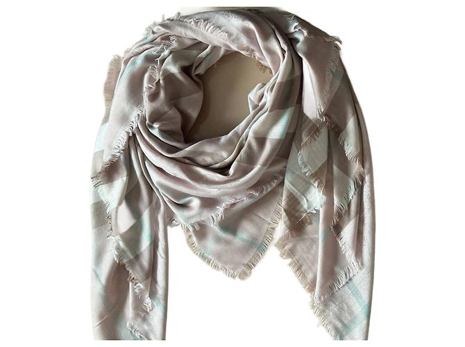 Sciarpa Burberry rosa in lana e cashmere