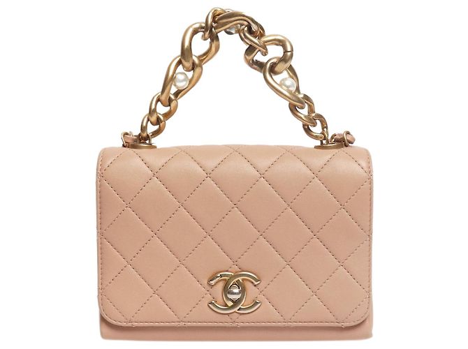 Chanel Mini bolsa de flap com corrente de pérolas rosa empoeirada