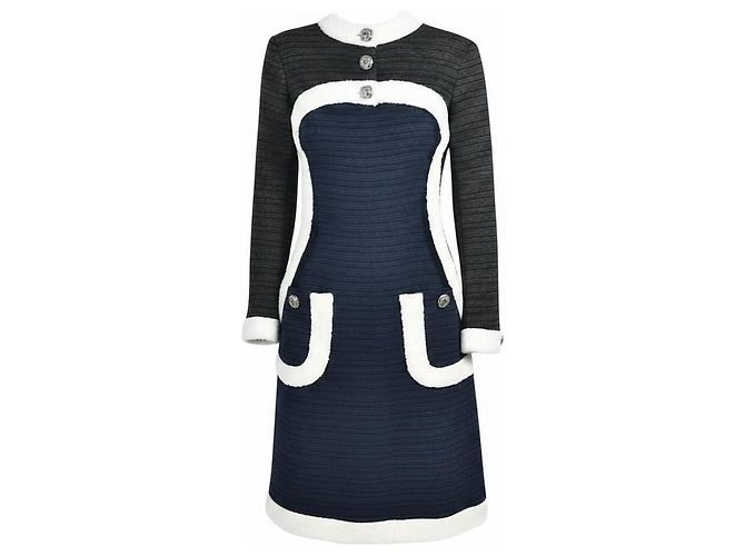 Completo Chanel Abito e Giacca in Tweed Nero e Blu Navy