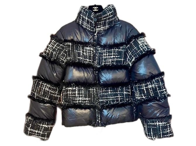 Cambon Chanel Chaqueta de plumas "Coco neige" en tweed y poliamida Negro Blanco