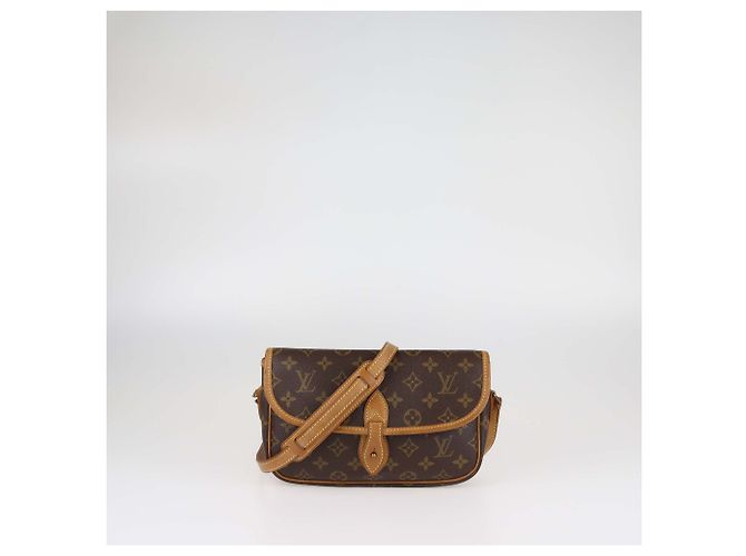 Bolsa de Ombro Gibeciere PM em Canvas Monogram Louis Vuitton
