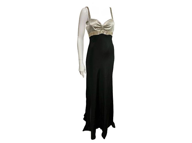 Jenny Packham Black and silver hand beaded silk evening gown Silvery