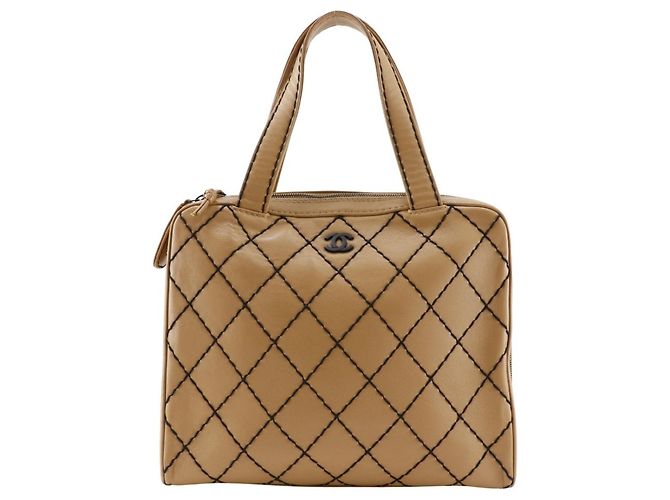 Bolsa tote Wild Stitch da Chanel Bege