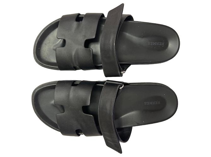 Hermès Chypre Black Leather Men's Sandals