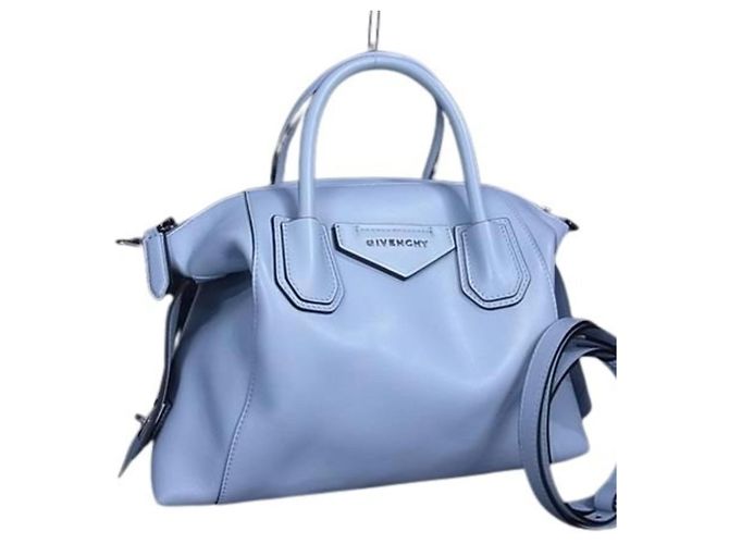 Givenchy Antigona Soft Small Handtasche Hellblau 