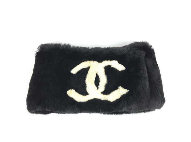 Chanel Two-tone CC Logo Coco Mark Tippet Accessory Fur Scarf Black White Yellow