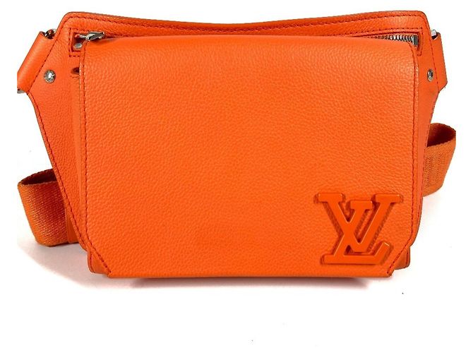Bolsa de cintura Aerogram Louis Vuitton Laranja