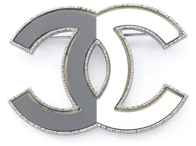 Chanel Coco Mark Brosche aus Edelstahl Schwarz Silber Weiß